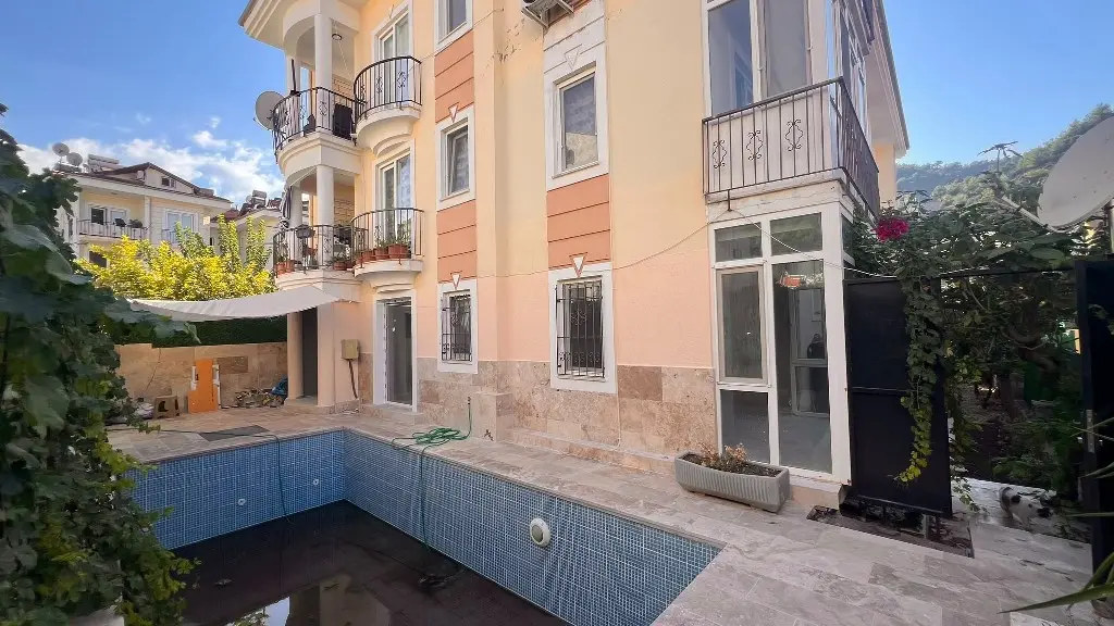 Apartment in Tasyaka
